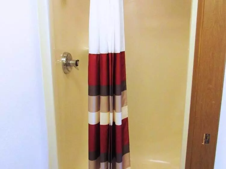スーペリアールーム, Red Roof Inn Fargo  I94/ Medical Center