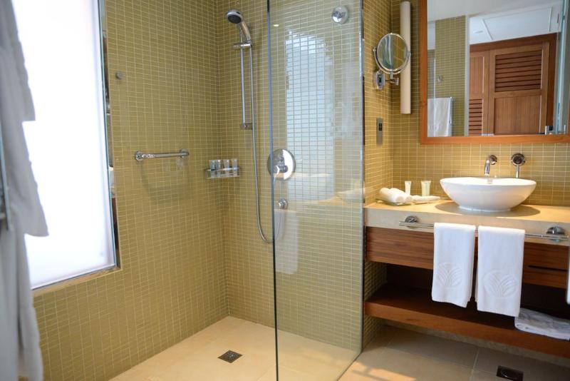스탠다드 룸 킹사이즈 침대, Bob Hotels Tallahassee   Boutique On Budget