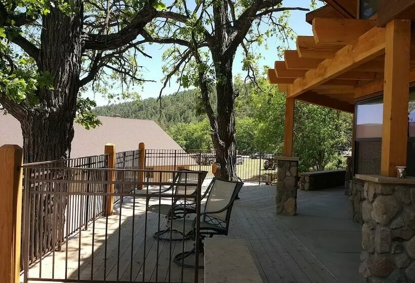 ２ダブルベッドのスタンダードルーム, State Game Lodge At Custer State Park Resort