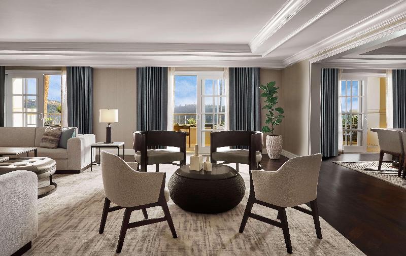 Люкс Кровать Кинг, Sterling