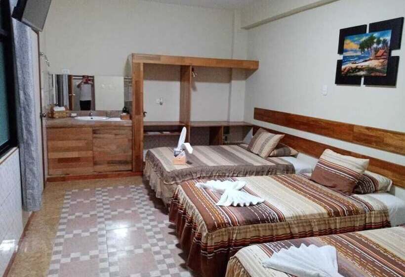 غرفة قياسية ثلاثية, Casa Nativa Iquitos