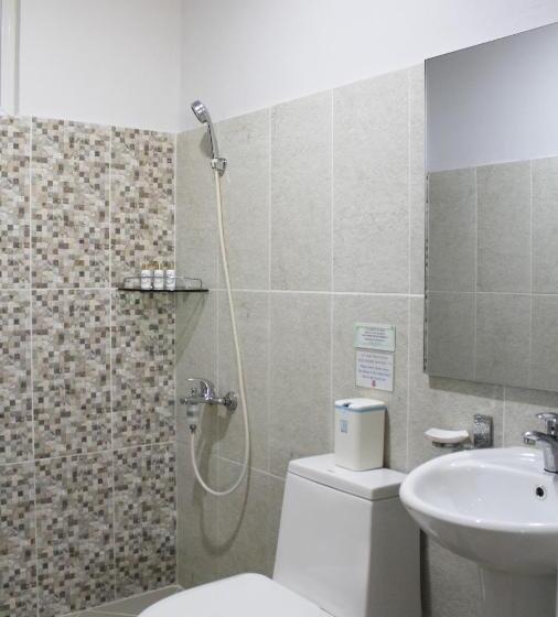 اتاق استاندارد سه نفره, Winners Residence