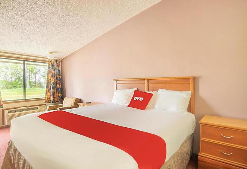 キングサイズベッドのスタンダードルーム, Oyo Hotel Daleville Al Hwy 84