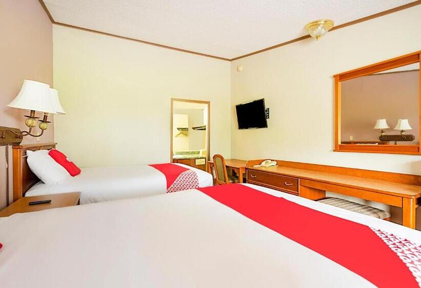 ２ダブルベッドのスタンダードルーム, Oyo Hotel Daleville Al Hwy 84