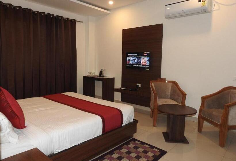 اتاق سوپریور, Aakash Residency