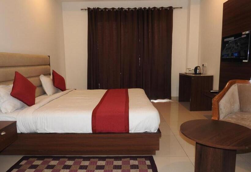 اتاق سوپریور, Aakash Residency