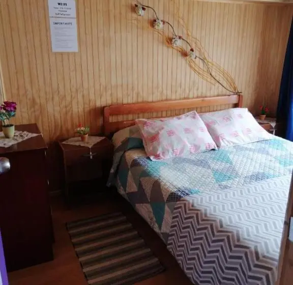 スタンダードルーム, Mi Hostal Tu Casa Hostal Familiar Solo Empresas, Turistas Y Viajeros Espacio Para Bicicletas Y Motos