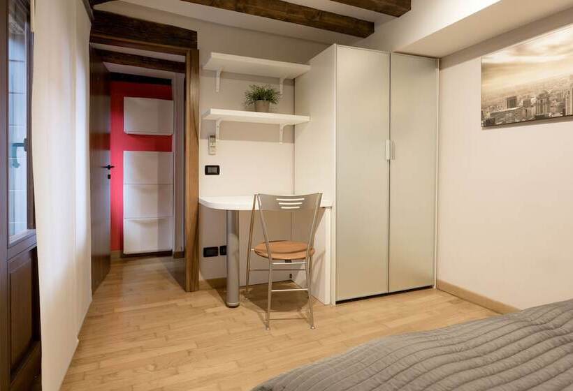 آپارتمان 1 خوابه با تراس, Margherita House Venice