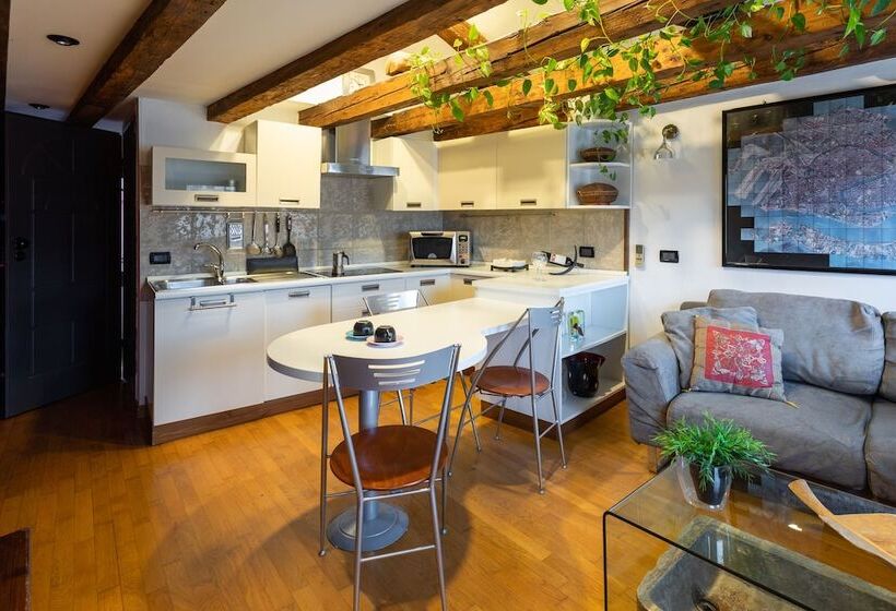 آپارتمان 1 خوابه با تراس, Margherita House Venice