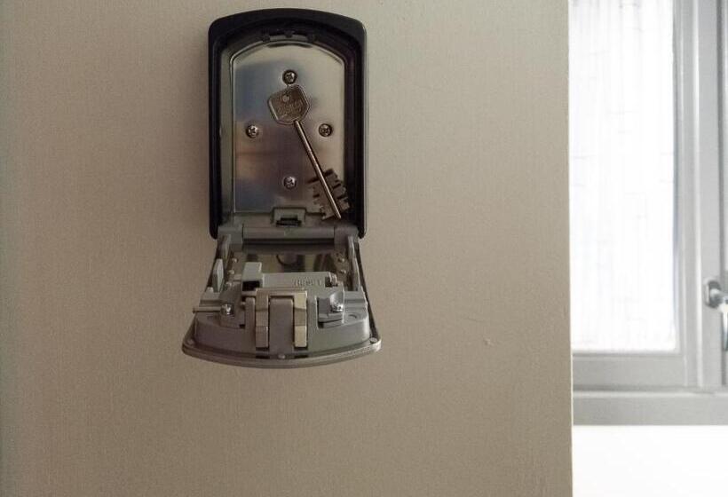 آپارتمان 1 خوابه با تراس, Margherita House Venice