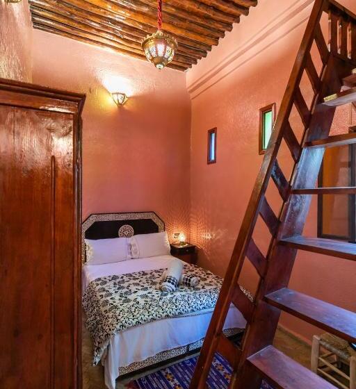 سوییت خانوادگی, Dar Merzoga