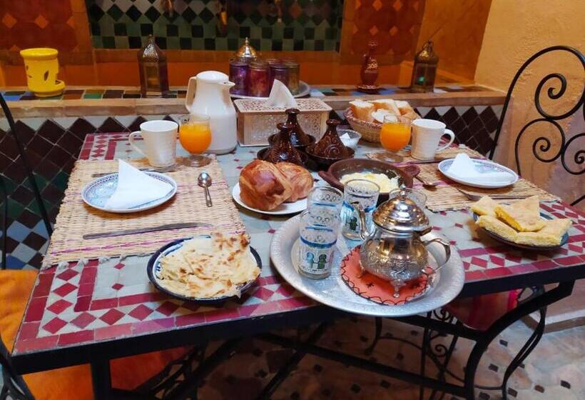 سوییت خانوادگی, Dar Merzoga