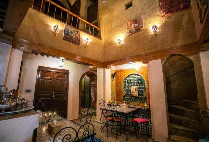 سوییت خانوادگی, Dar Merzoga