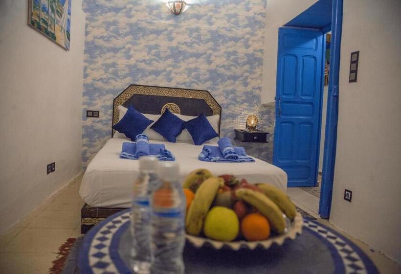 اتاق اکونومی, Dar Merzoga