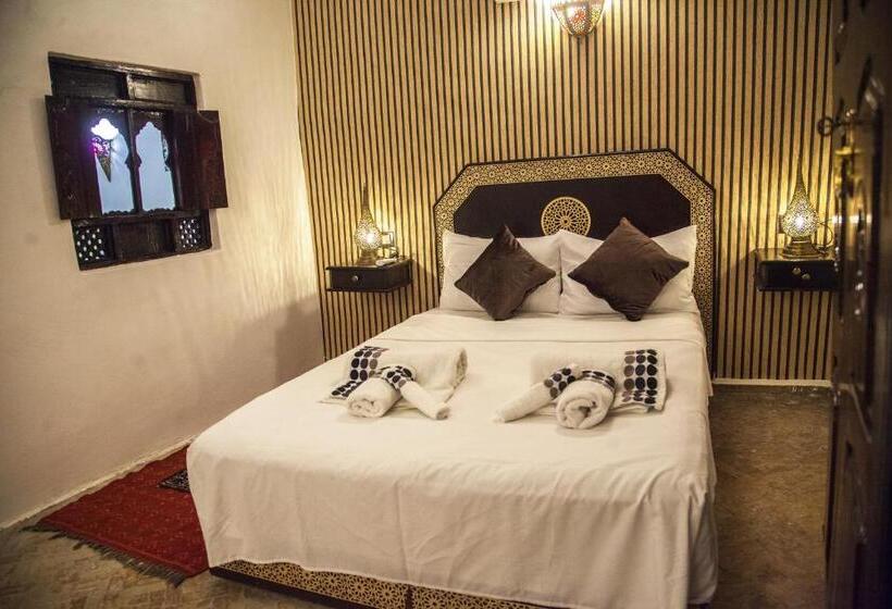 سوییت خانوادگی, Dar Merzoga