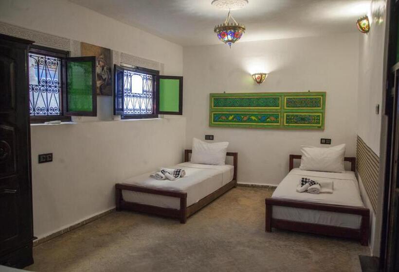 سوییت خانوادگی, Dar Merzoga
