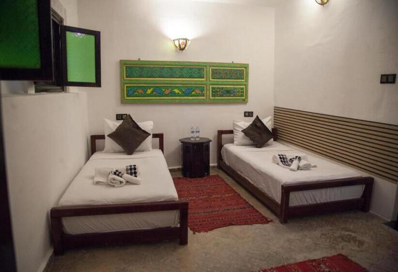 سوییت خانوادگی, Dar Merzoga