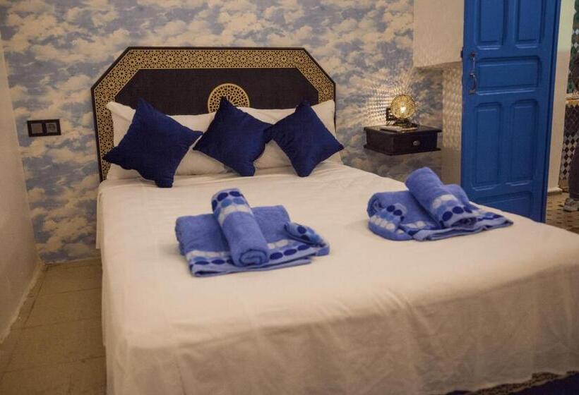 اتاق اکونومی, Dar Merzoga