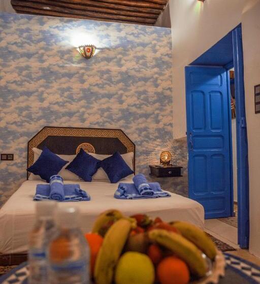 اتاق اکونومی, Dar Merzoga