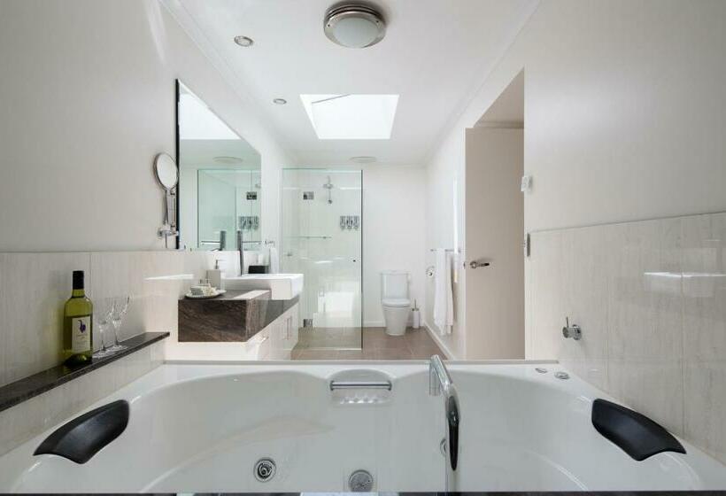 اتاق لوکس با بالکن و چشم‌انداز دریا, Luna Blu   Luxury B&b