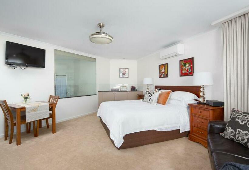 اتاق لوکس با بالکن و چشم‌انداز دریا, Luna Blu   Luxury B&b