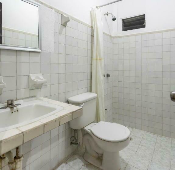 غرفة قياسية, Oyo  Cristal