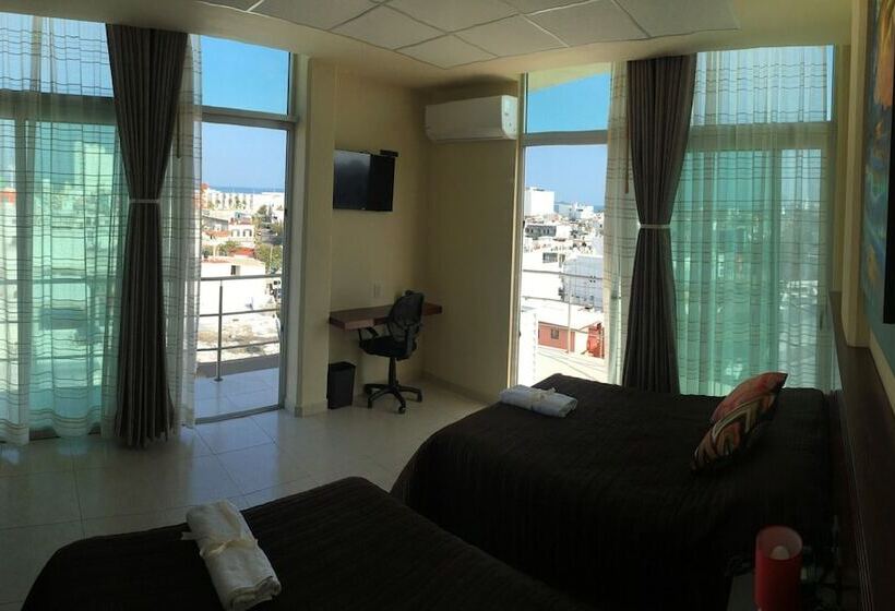 4인용 스탠다드 룸, Harbour Inn   Veracruz