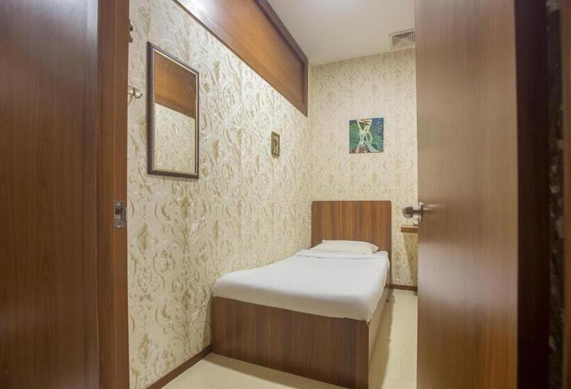 غرفة قياسية فردية, Spot On 89858 Rebecca S Homes