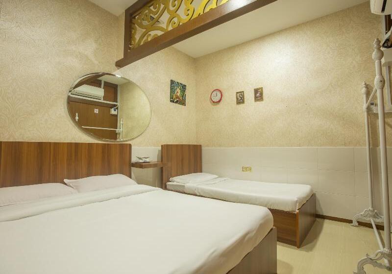 غرفة قياسية ثلاثية, Spot On 89858 Rebecca S Homes