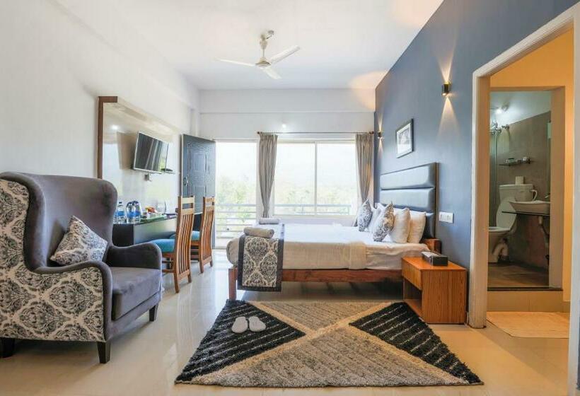 带观景的标准间, The Blossom Resort, Chikmagalur