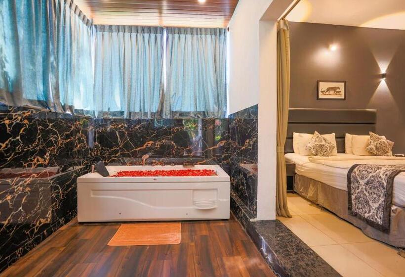 高级工作室, The Blossom Resort, Chikmagalur