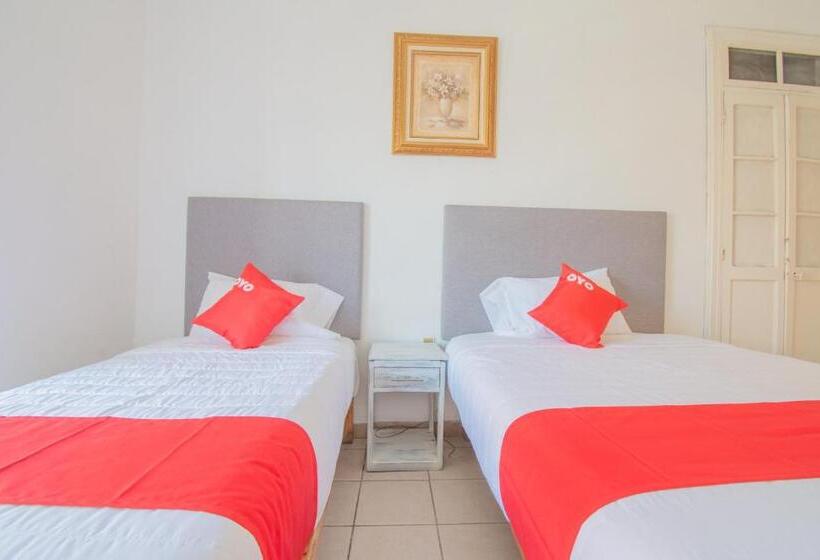 اتاق استاندارد سه نفره, Imperial