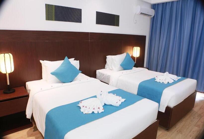 발코니 디럭스 룸, Sealong Bay Zhongqi Conifer Hotel 海龙湾中启康年酒店