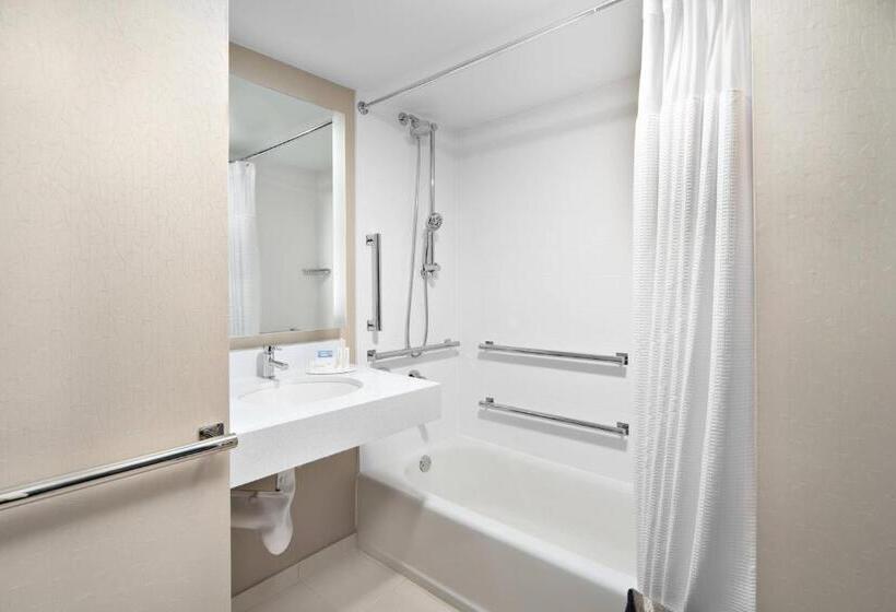 带皇后床的套间, Springhill Suites Houston Hobby Airport