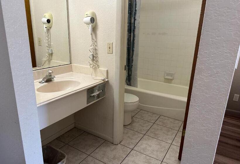 스탠다드 룸, Sunset Inn And Suites