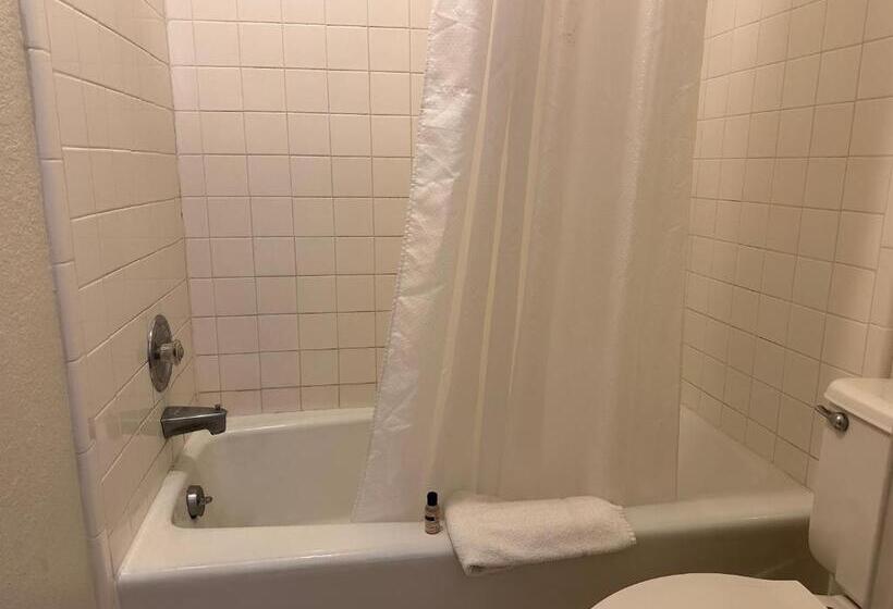 스탠다드 룸, Sunset Inn And Suites