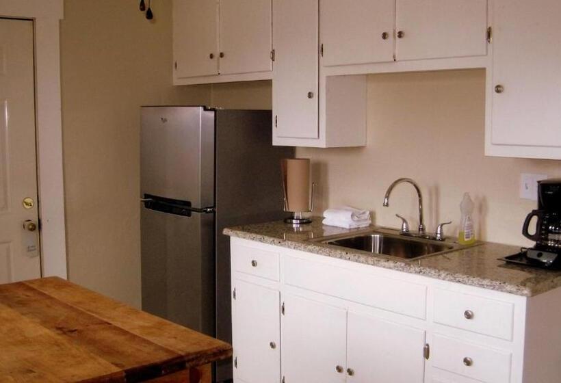 침실 2개 아파트, Sunset Inn And Suites