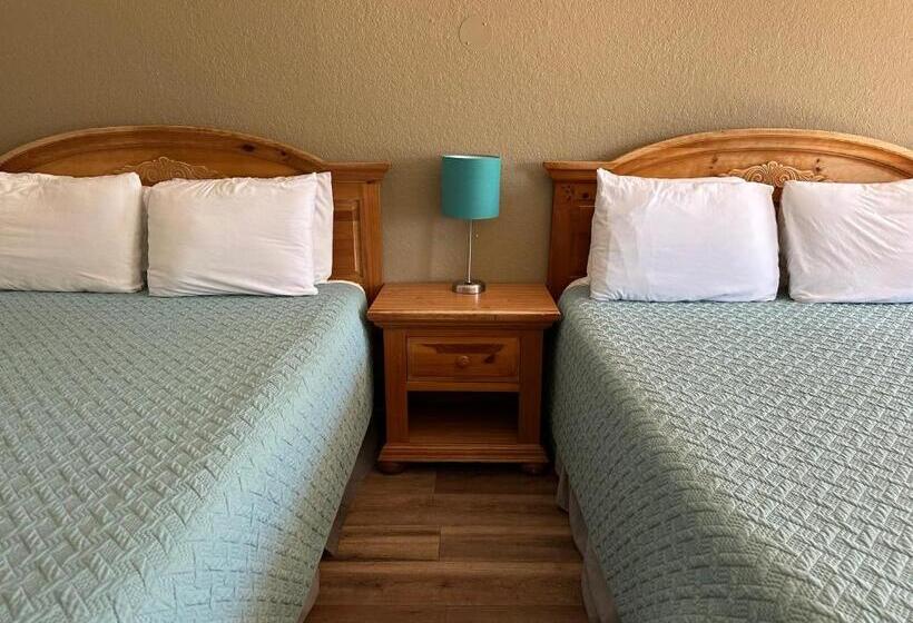 Номер Стандарт, Sunset Inn And Suites