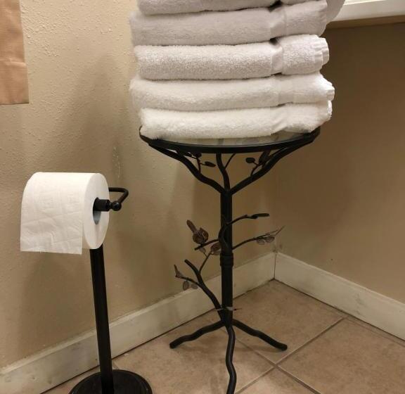 침실 2개 아파트, Sunset Inn And Suites