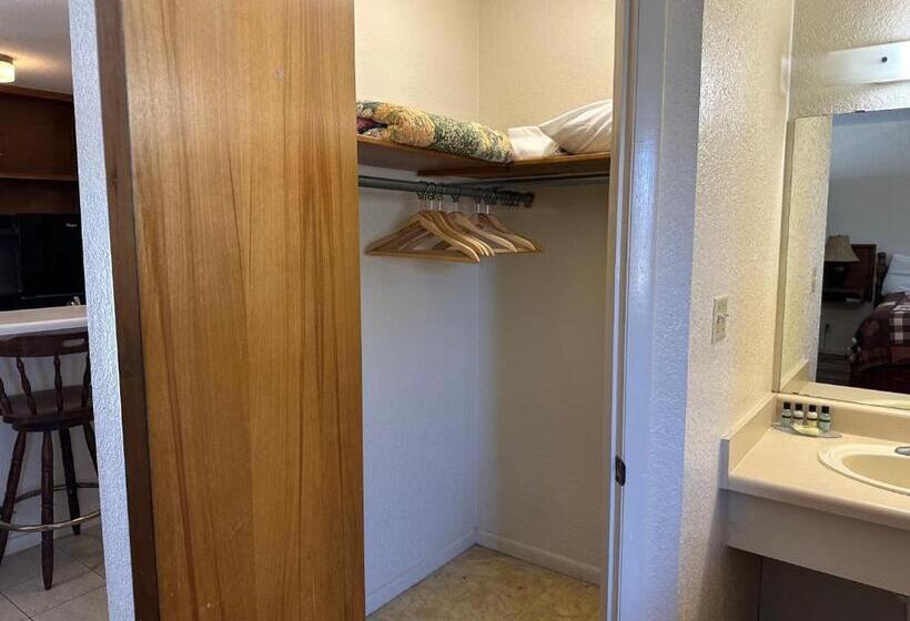 침실 1개 아파트, Sunset Inn And Suites