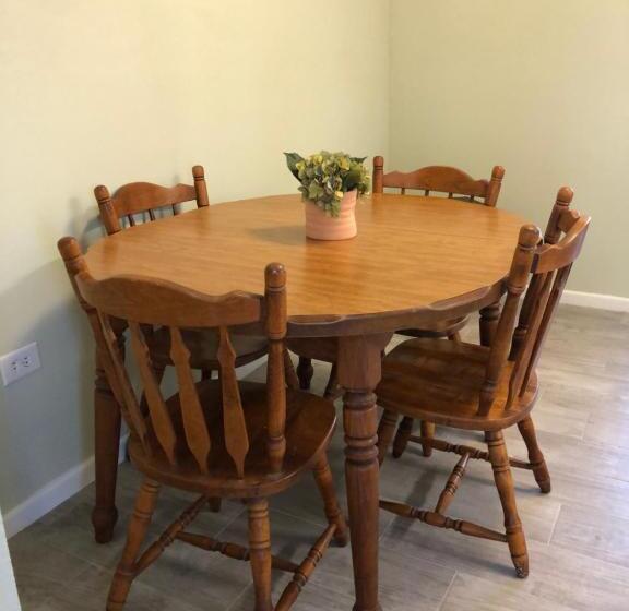 침실 1개 디럭스 아파트, Sunset Inn And Suites