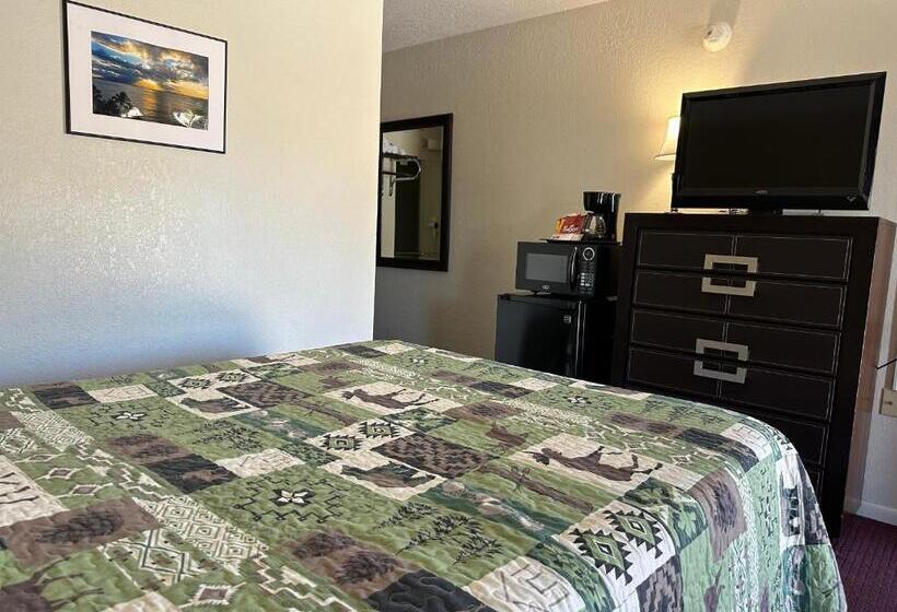 Студио Стандарт Кровать Кинг, Sunset Inn And Suites