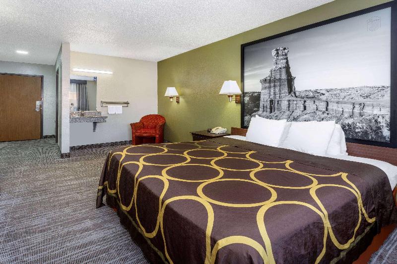 带大床的标准间, Super 8 By Wyndham Amarillo Central Tx