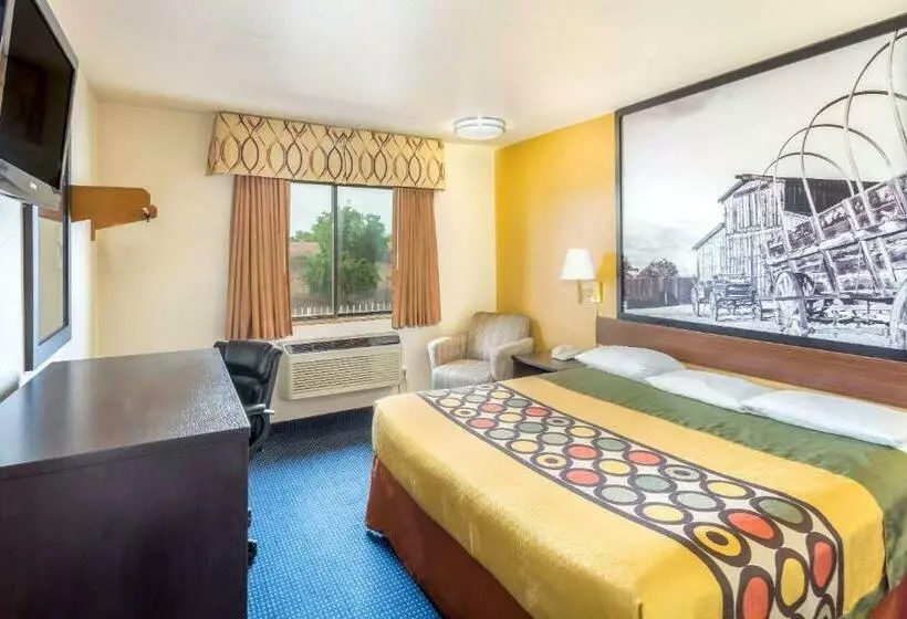 キングサイズベッドのスタンダードルーム, Super 8 By Wyndham Mesa Gilbert