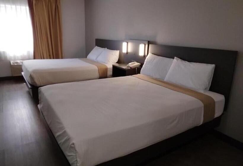 디럭스 룸, Pinetop Studio Suites