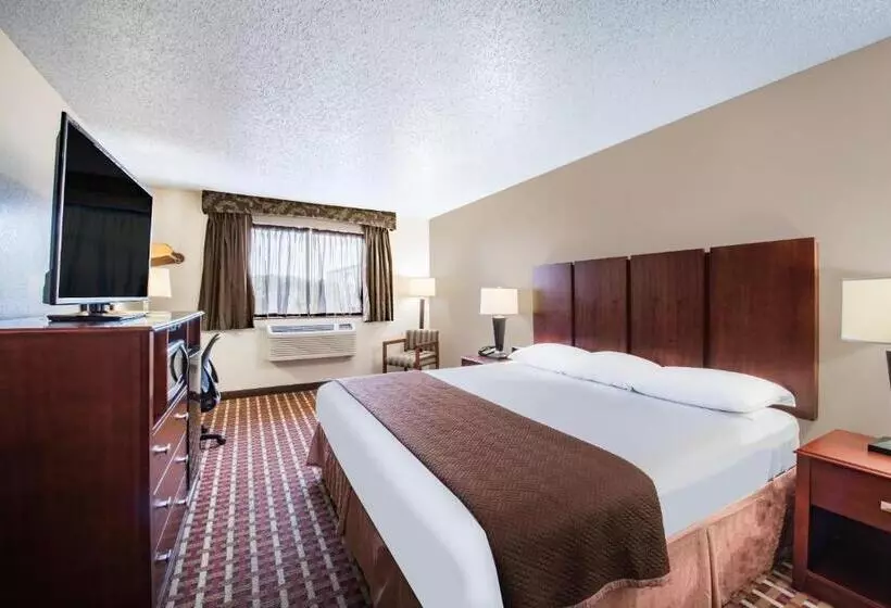 Standard-huone King-vuode, Super 8 By Wyndham Harlingen Tx