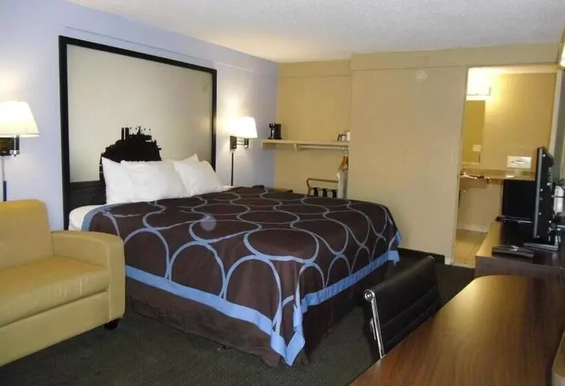 身障者適用キングサイズベッドルーム, Super 8 By Wyndham Lantana West Palm Beach