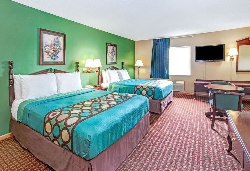 스위트, Super 8 By Wyndham Mchenry Fox Lake Area