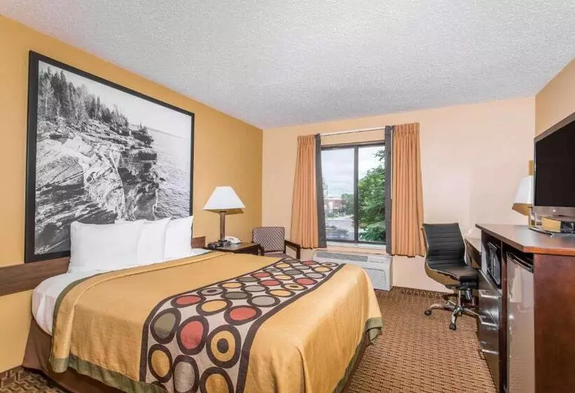 Standard-invahuone, Super 8 By Wyndham Sun Prairie/madison E