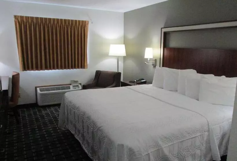 身障者適用キングサイズベッドルーム, Surestay Hotel By Best Western Manchester